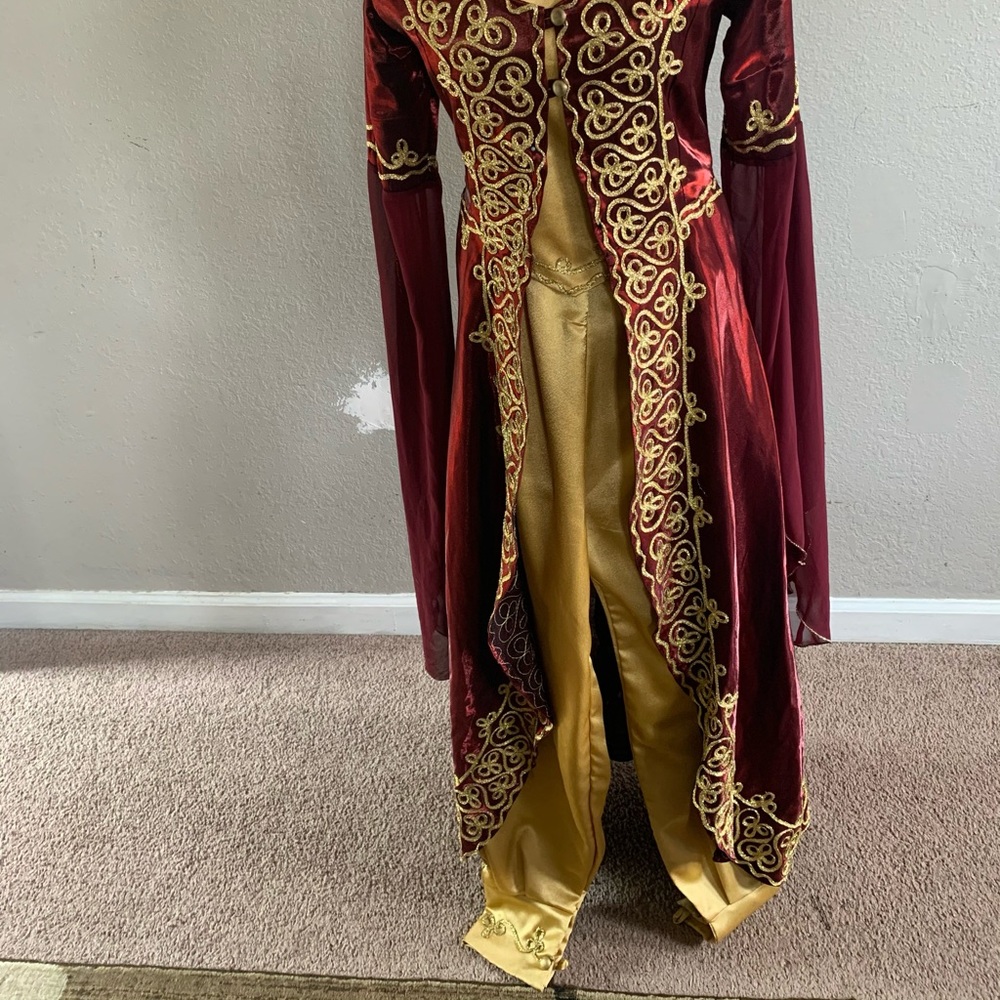 Dress - Picture 5 of 7